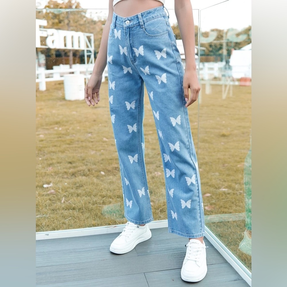 Womens Light Blue Denim High Waisted Pants with White Butterflies Size Small